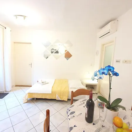 Old Town Dubrovnik: Ita Apartment *