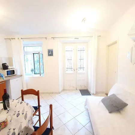 Old Town Dubrovnik: Ita *