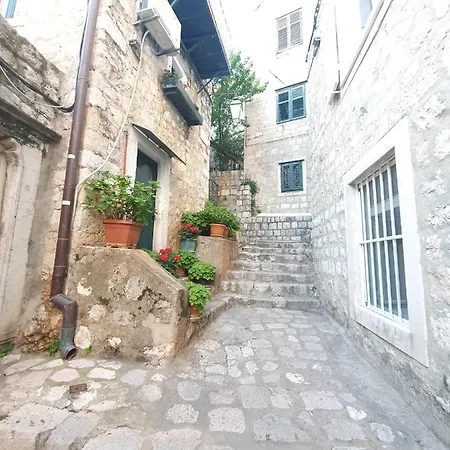 Old Town Dubrovnik: Ita 杜布罗夫尼克