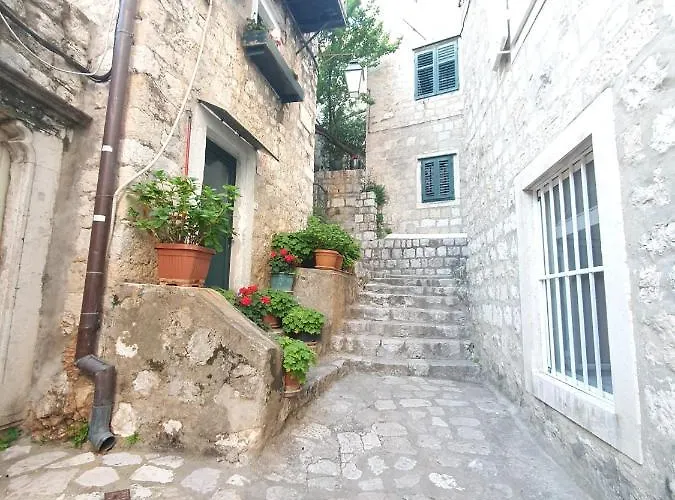 Old Town Dubrovnik: Ita Dubrovnik